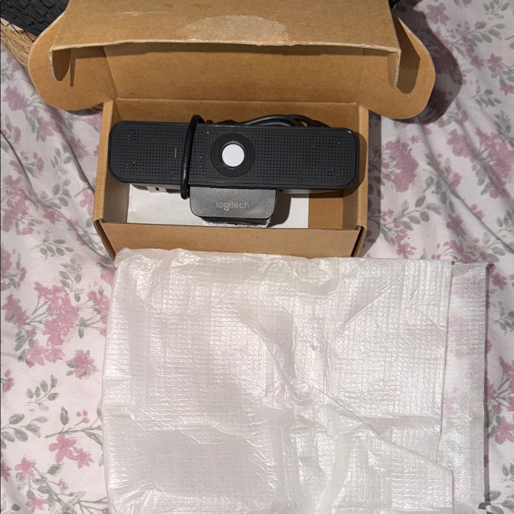 Logitech Black Streaming Webcam